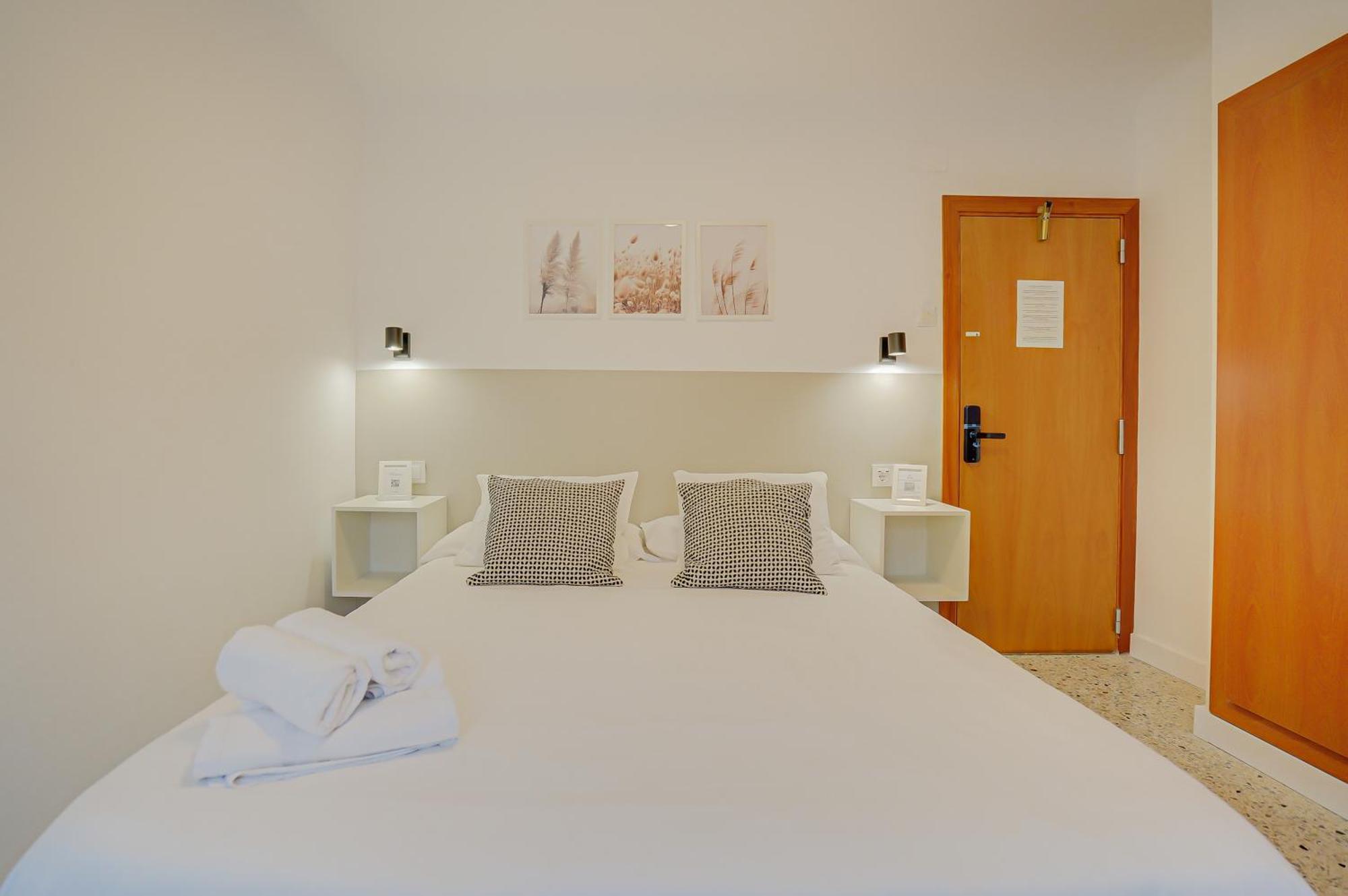 Hostal Y Apartamento Moli De Mar Λορέτ Ντε Μαρ Εξωτερικό φωτογραφία